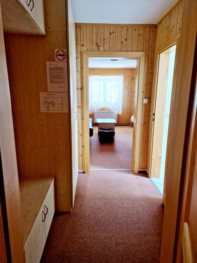Hostinec U Reky Hotel Ostravice Buitenkant foto