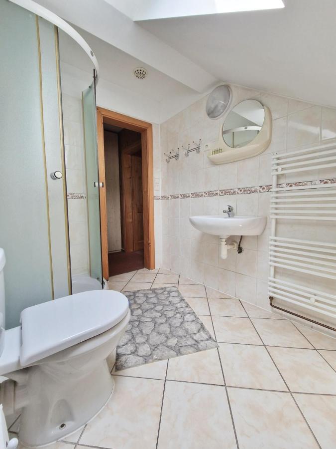 Hostinec U Reky Hotel Ostravice Buitenkant foto