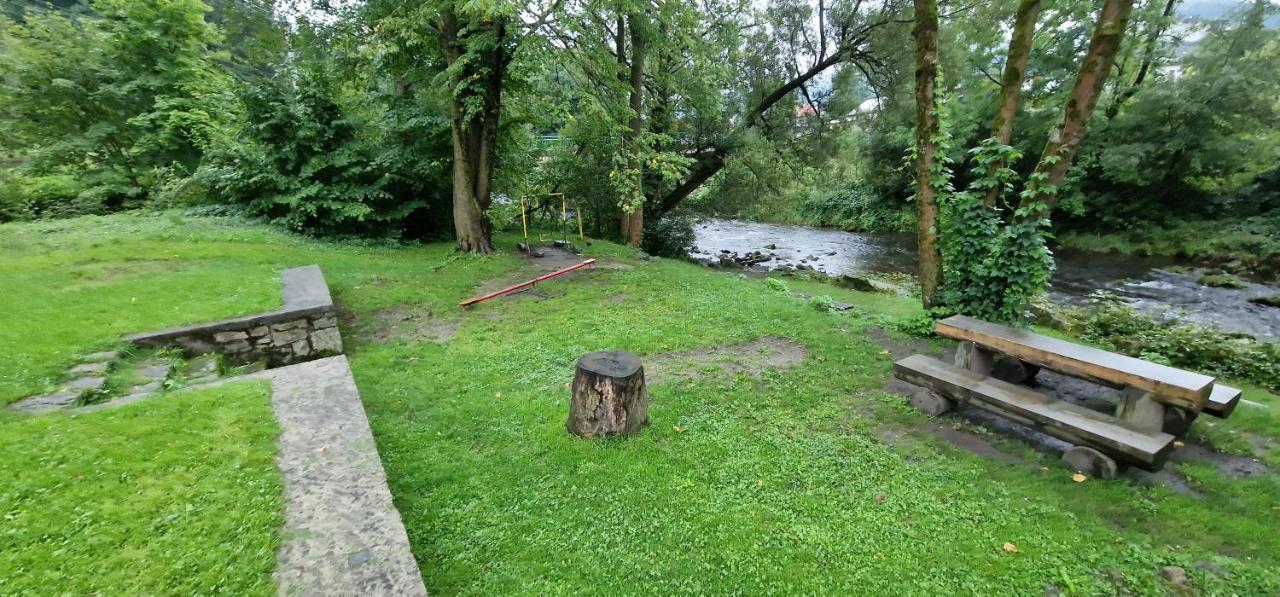 Hostinec U Reky Hotel Ostravice Buitenkant foto